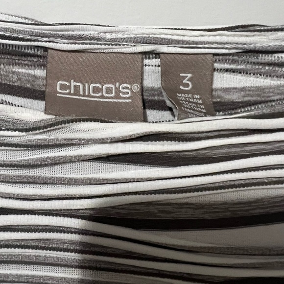 Chico's Size 3 (XL) Top Blouse Textured Boxy Short Sleeves Career Office Work - Picture 4 of 5